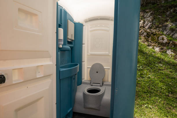 Best Sanitation services for porta potties  in Youngsville, LA